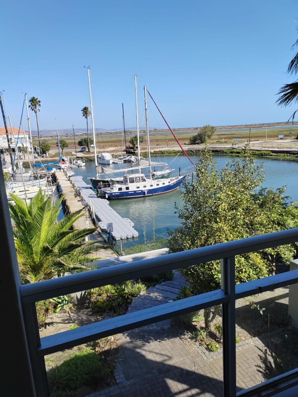 Hotel Russells On The Port Velddrif Esterno foto